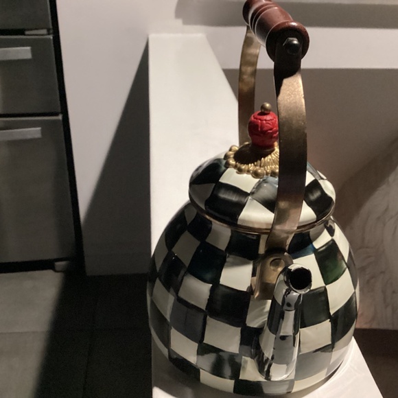 Mackenzie-Childs Courtly CHECK. LIKE NEW. Stunning kitchen design. Signed - Picture 5 of 12